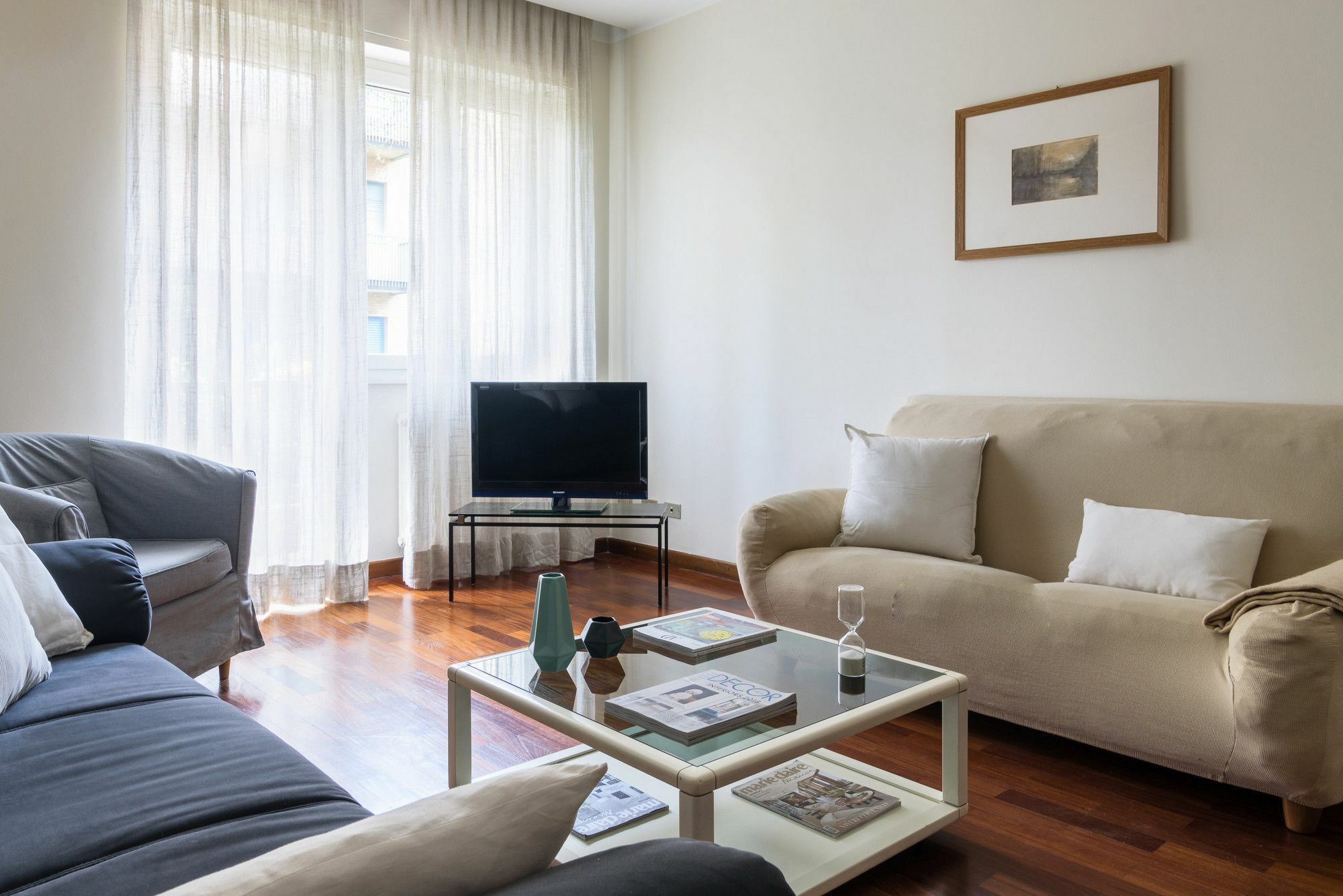 Homeathotel - Reina Apt Milano Dış mekan fotoğraf